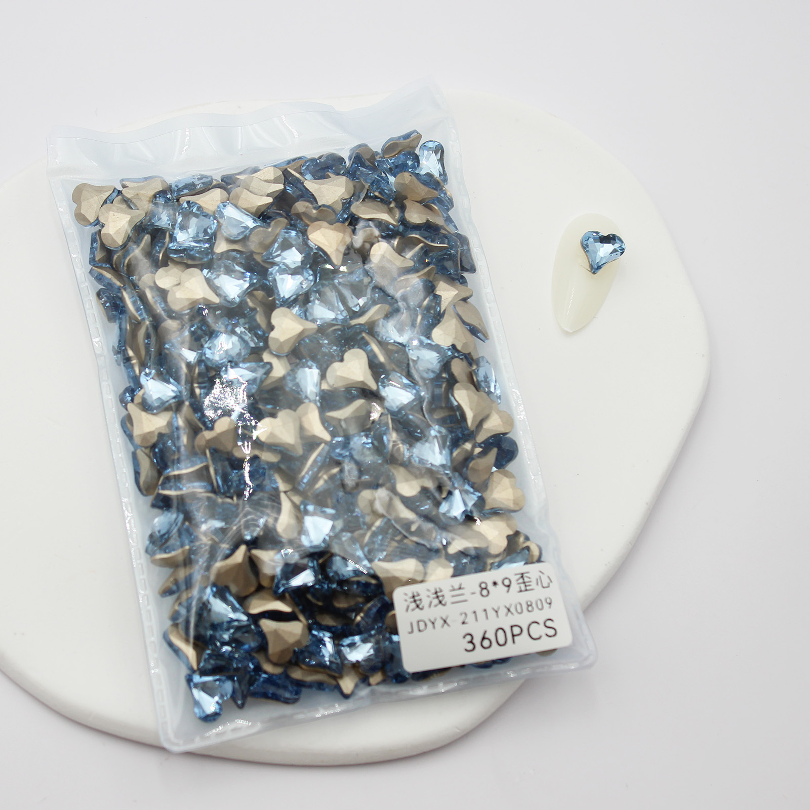 Wholesale whole pack 360 elegant blue pointed special-shaped diamond Horse Eye Diamond light blue cross-border nail jewelry