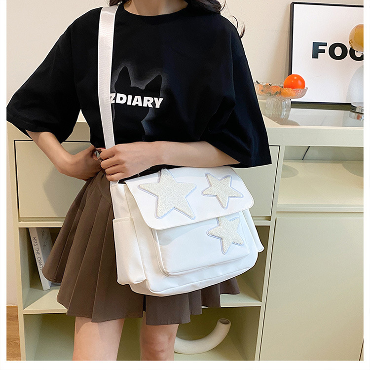 Cross-border wholesale large-capacity five-pointed star canvas single-shoulder bag, cute school style crossbody bag, student commuting bag for classes undefined