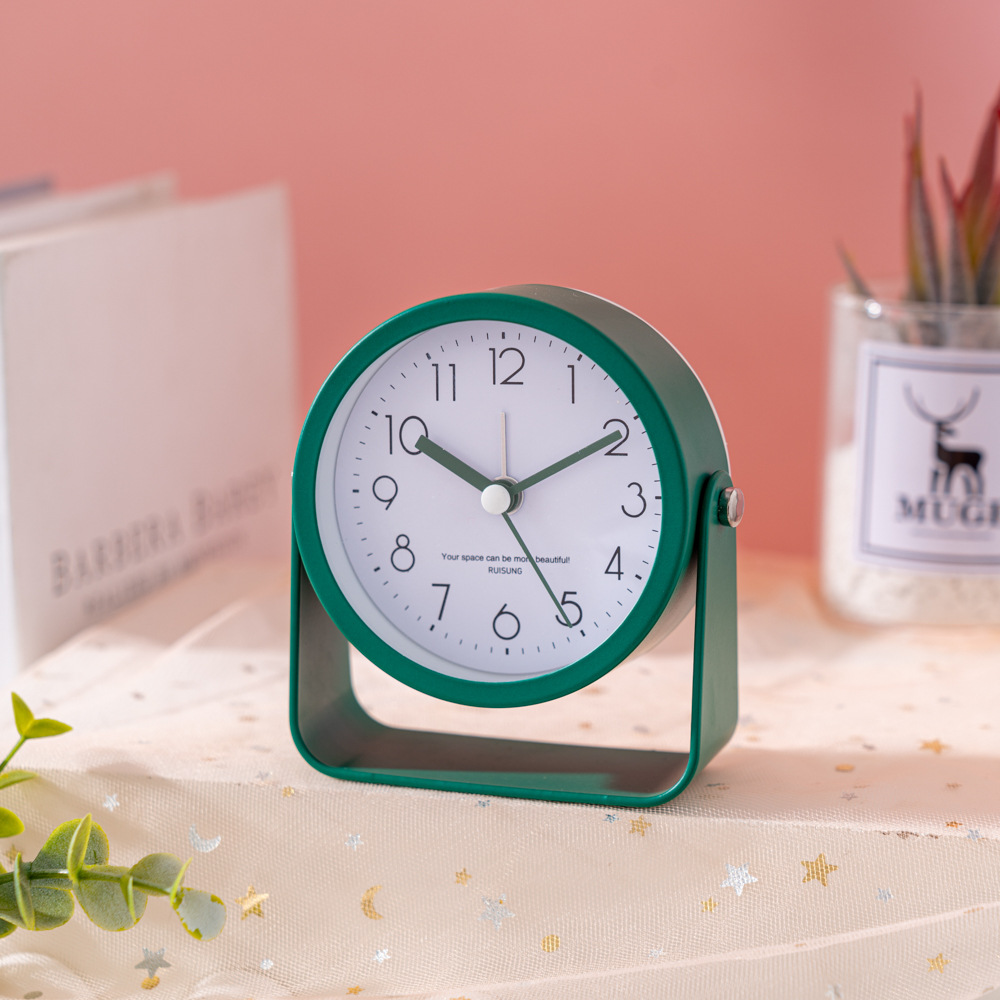 Factoria directa reloj de metal despertador silencioso simple para niños y estudiantes especial reloj de aluminio coreano atmósfera
