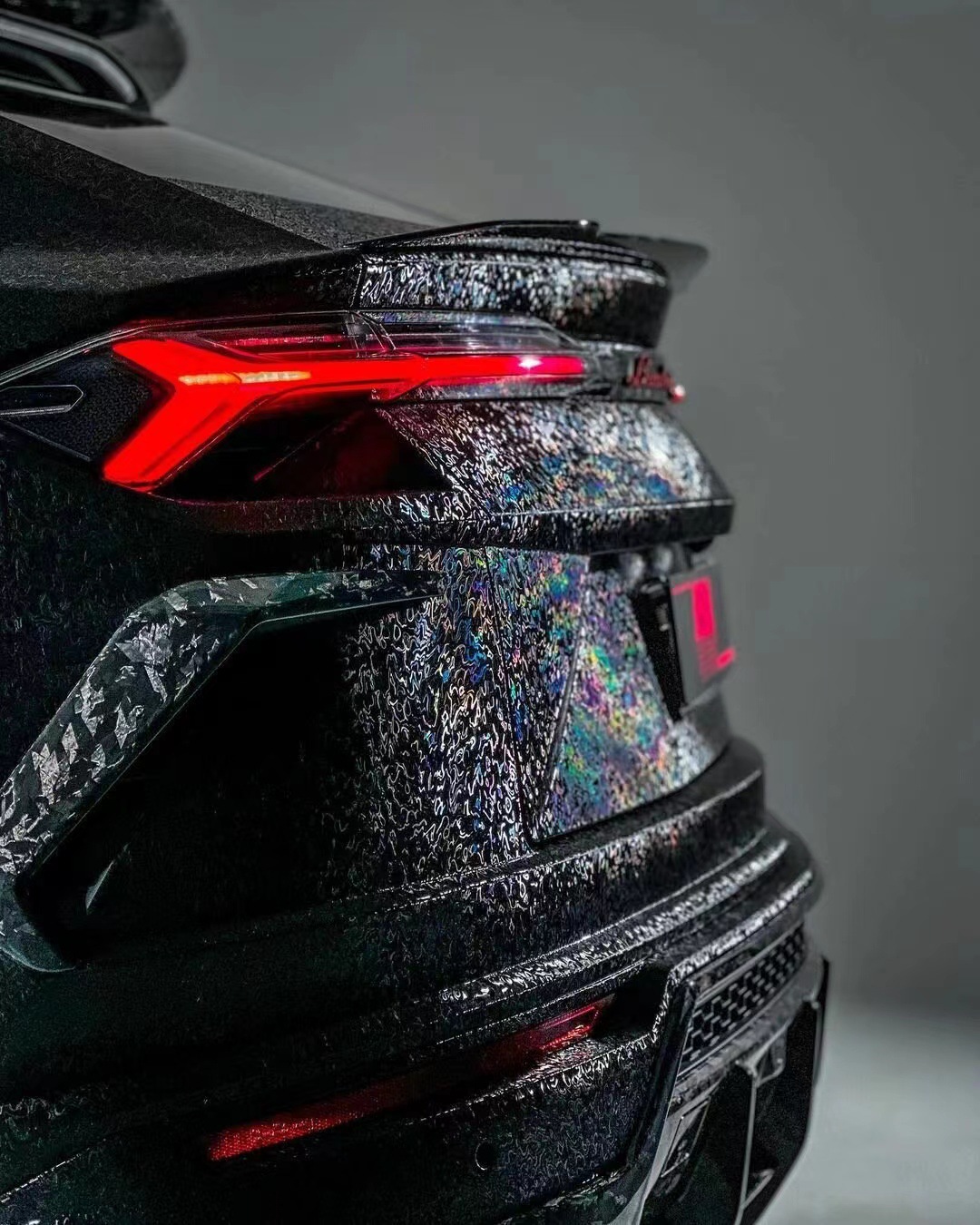 Car Interior Film Color Change Pet High-Gloss Forged Metaverse Carbon Fiber Black Sticker for Car Body