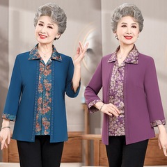 2025春秋の新型の中で老年の婦人服のシャツのおばあさんはゆったりしているふりをします。