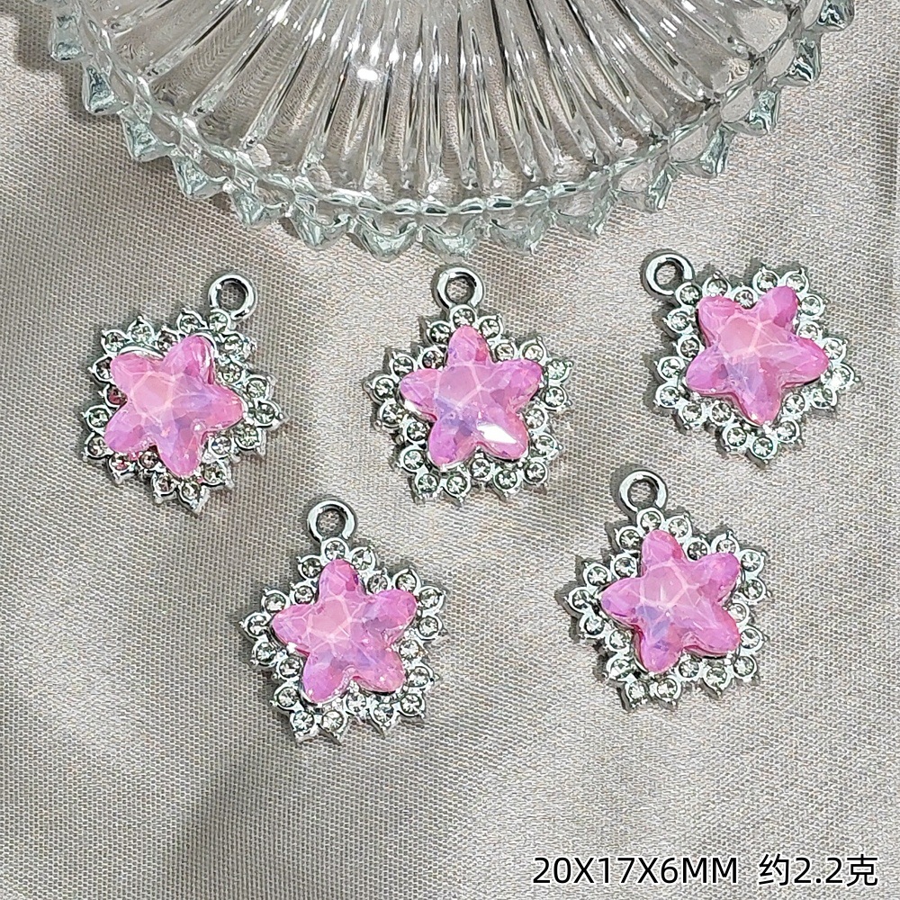Exquisitos accesorios de joyería colgante de diamante de alta protección ultravioleta al por mayor collar DIY artesanal colgante de materiales de ropa de pulsera