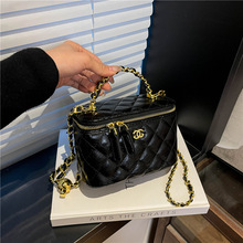 �羳Ů��2025�¿�μ�б��С�����W�t�n����Ӱ��߼���������X��