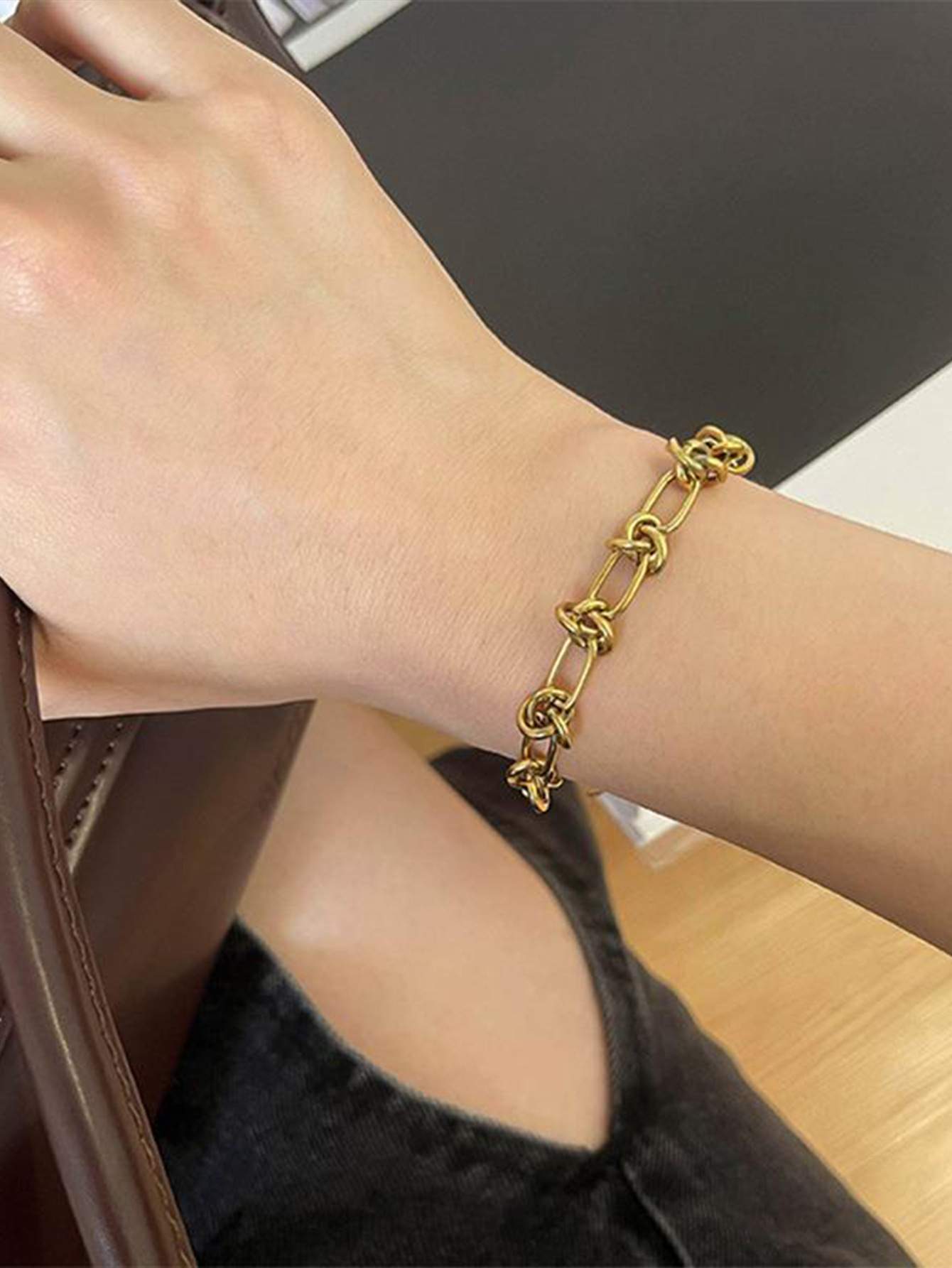 tie a knot hip hop trend titanium steel bracelet no fading thick chain personality neutral couple style ins bracelet_voghion.com