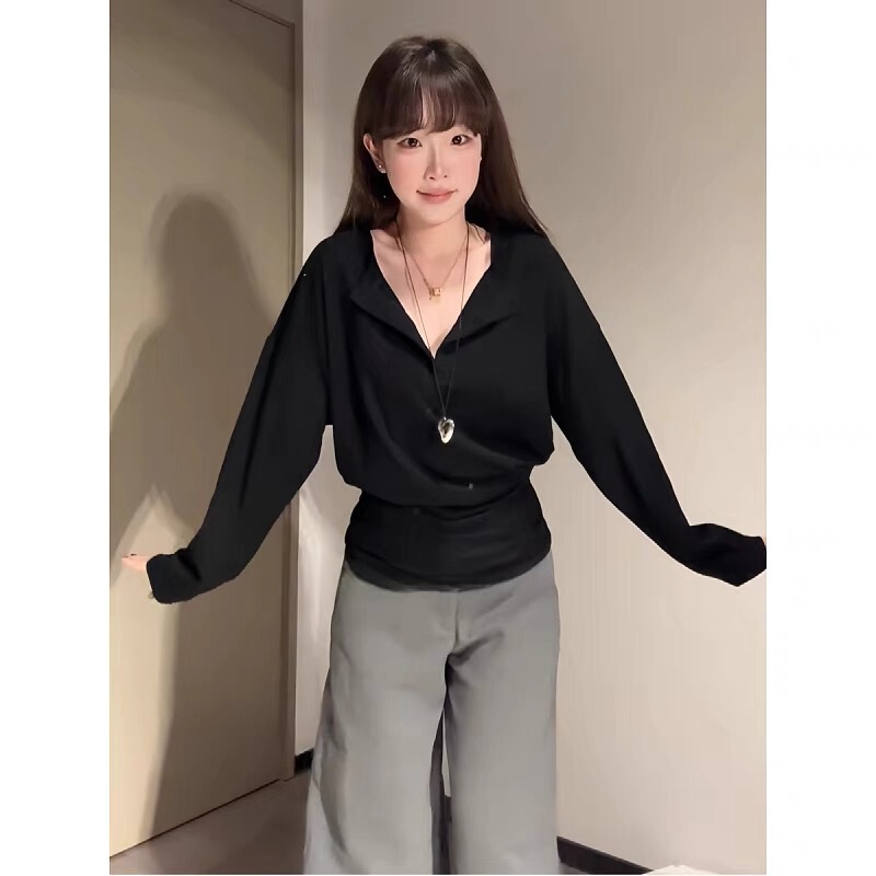 大码胖MM慵懒宽松气质v领蝙蝠袖上衣女早秋小众设计感百搭显瘦T恤|undefined