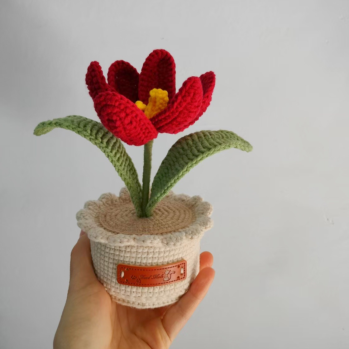 Transfronterizos productos terminados de gancho artesanal lana flores en maceta adornos para el hogar simulación de flores de punto de tulipán creativo image 7