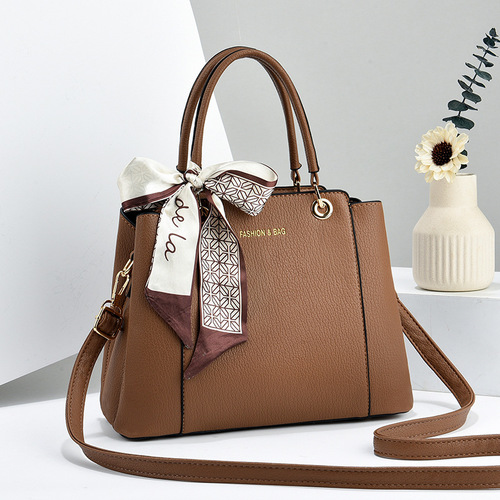 Ladies 2025 Summer Fashion Mom Bag Single Shoulder Crossbody Bag Direct Shipping Versatile Elegant