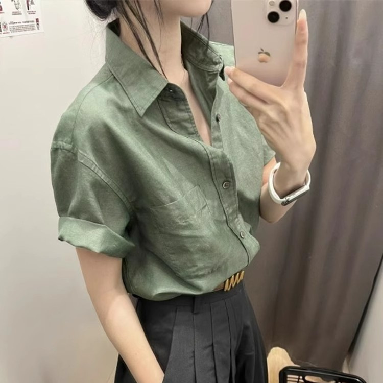 2026 Summer New Style Green Linen Shirt for Women, Unique Design, Professional High-End Feel, Short-Sleeve Linen Top for Commuting