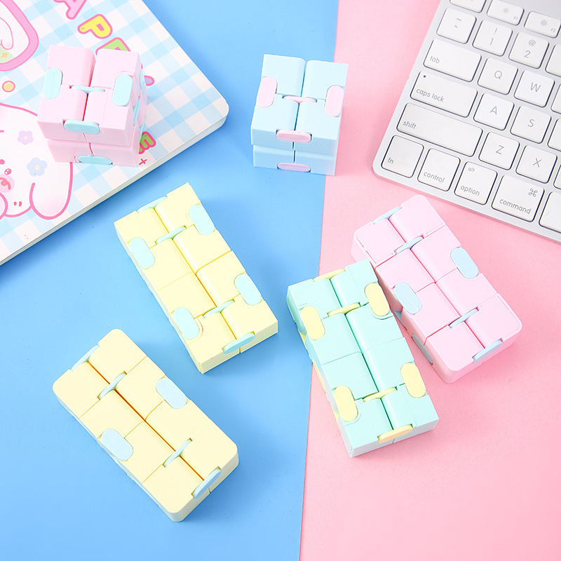 無限ルービックキューブ創意ディザトーン玩具発散ストレス解消玩具反転ルービックキューブ