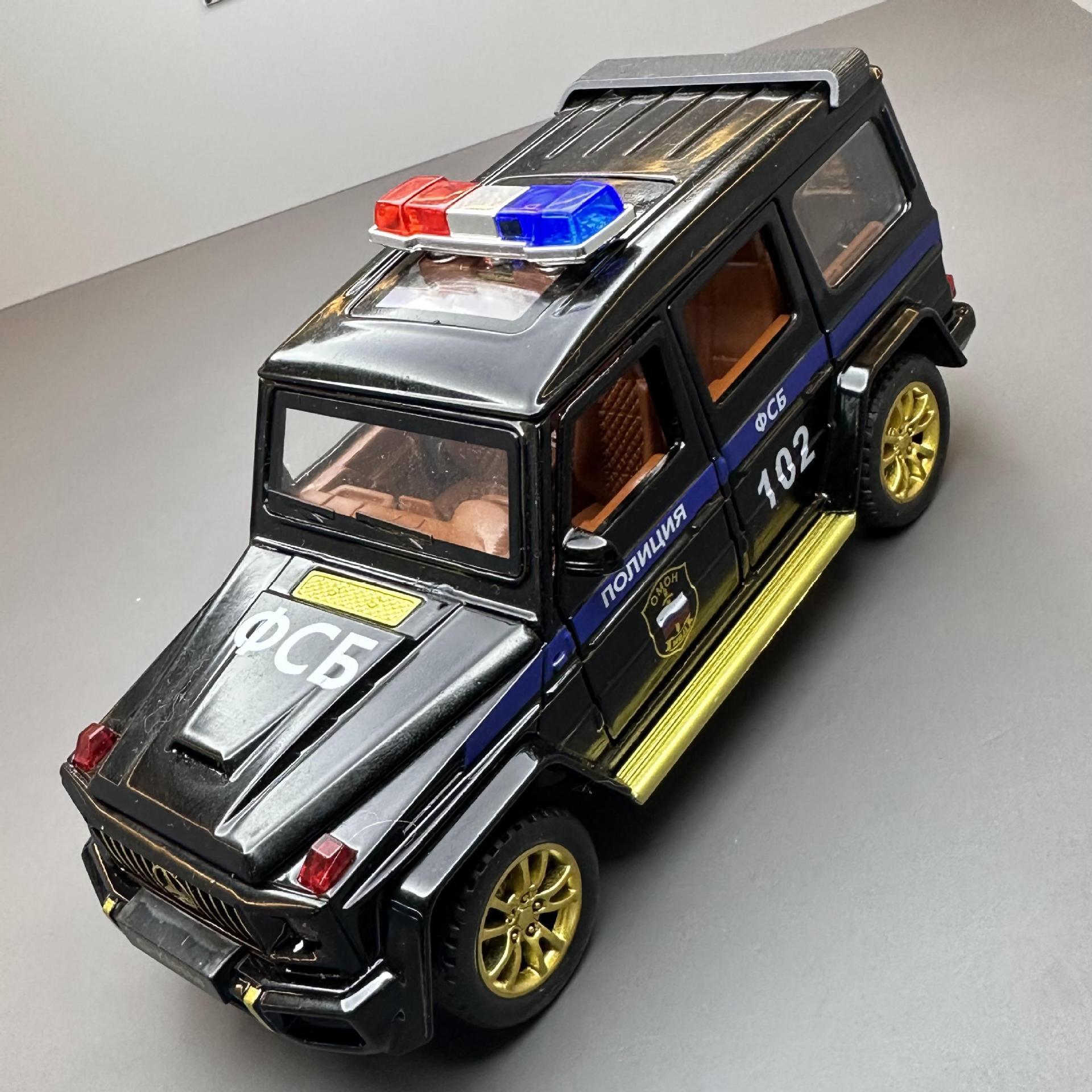 Coche modelo de coche de aleación galope G63 coche de policía grande G tire hacia atrás con sonido y luz niño modelo de coche de juguete colección de decoración
