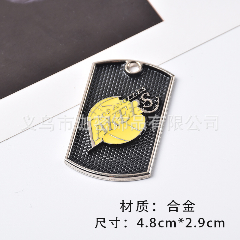 Collar de calle europeo y americano moda masculina hip hop estilo frío todo partido Internet celebridad aleación personalidad moda femenina ins suéter cadena colgante