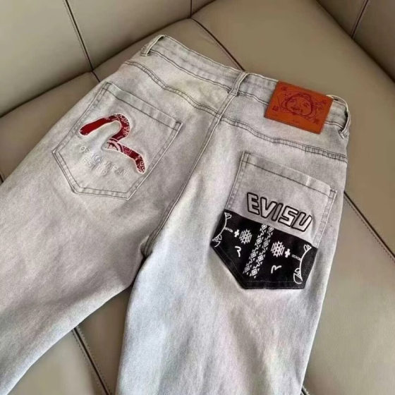 2024 Summer Trendy Brand Embroidered Jeans Men's Fashion Slim-fit Small Foot Cropped Pants light blue New Straight Pants