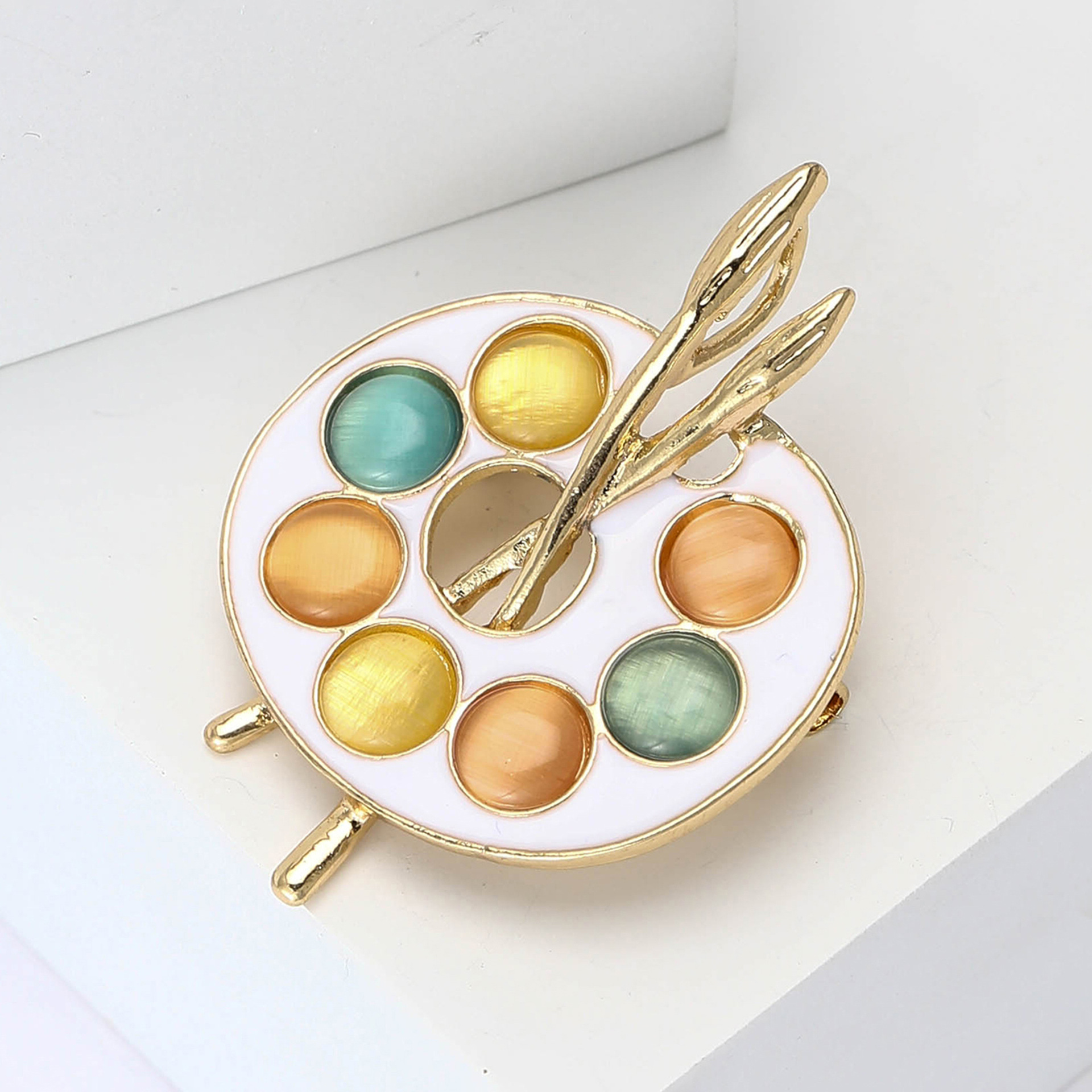Women's Gender Retro Pin Palette Alloy Enamel Women's Brooches
