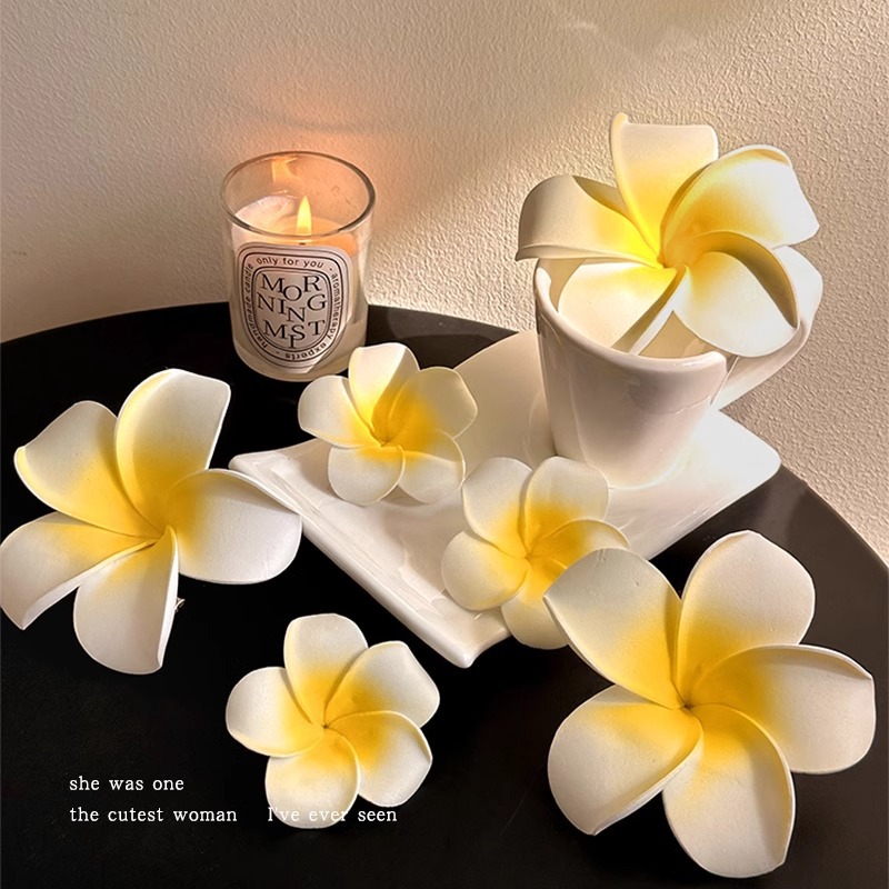 Huevo flor clip para el cabello de cabeza de mujer frente clip para el cabello de flores fotos junto al mar borde del cabello frangeo lateral clip para la boca