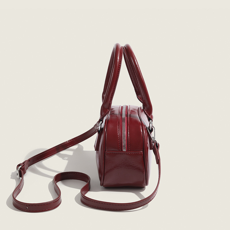 2025 New Red Underarm Bag For Women Korean Style Niche Design Small Square Handbag Luxury Crossbody Bowling Bag - Thumbnail 3