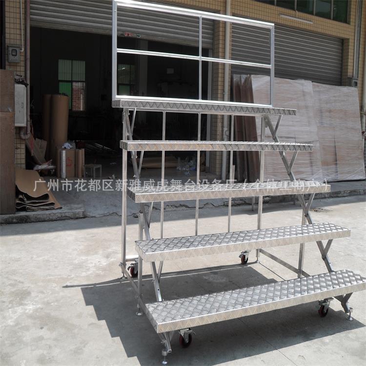 合影台阶合影架子合唱台阶学生集体合影站台折叠集体照团体照站架