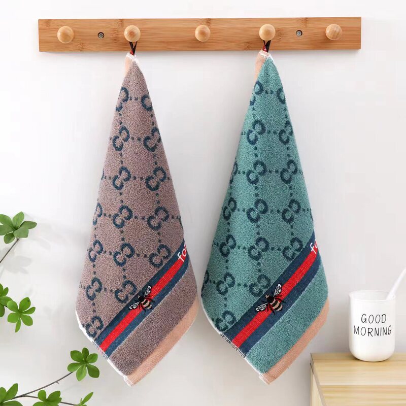 Wholesale Bee Pattern Cotton Square Scarves, Thickened Household 34*34cm Yarn-Dyed Jacquard Cotton Large Square Scarves for Children