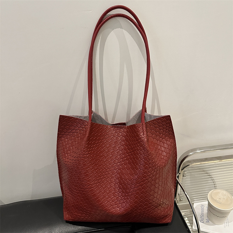 Relajación retro 2025 nueva moda tejida bolso Tote bolso casual para niños y madres bolso literario de un solo hombro para axila