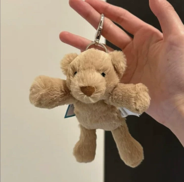 Cotton pendant, tennis rabbit