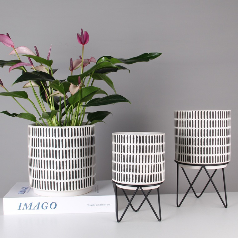 北欧陶瓷花盆条纹简约绿植花盆搭配铁架花盆桌面摆件