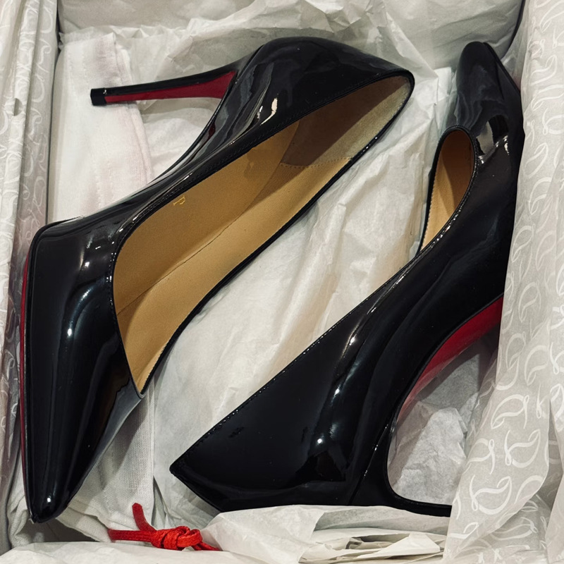 High-End Version Black Nude Red-Soled High-Heeled Shoes for Women, Stiletto Heel, Pointed Toe, Side Cut-Out, Sexy Party Shoes, Cross-Border Trade High-End Version Black Nude Red-Soled High-Heeled Shoes for Women, Stiletto Heel, Pointed Toe, Side Cut-Out, Sexy Party Shoes, Cross-Border Trade