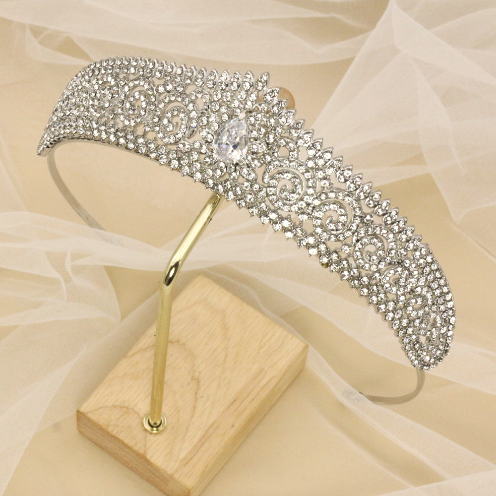 Fashion Crown Alloy Plating Inlay Zircon Crown 1 Piece