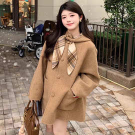 原版做法连帽格子毛呢大衣2025年冬季新款棕色宽松小个子短款外套