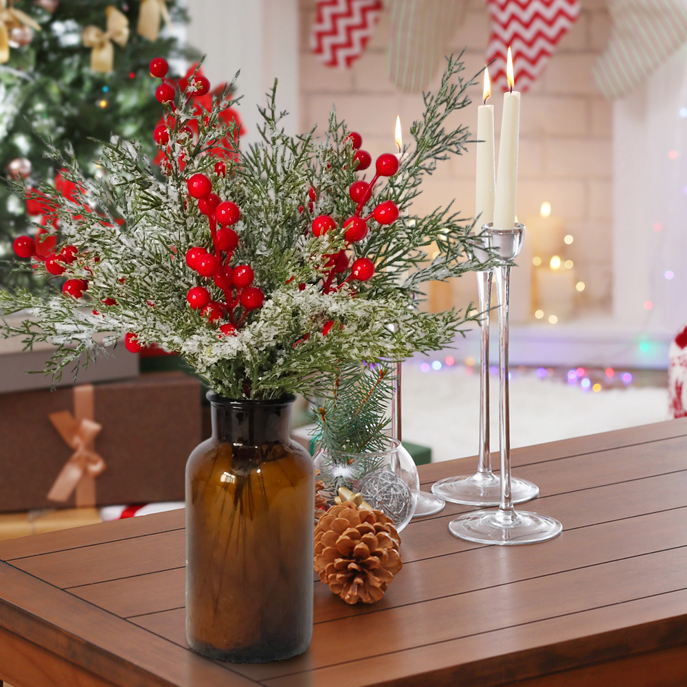 Amazonas imitación de pinos y cipredes ramo ramo floral de bayas rojas DIY decoración floral Navidad pinos adornos de mesa de comedor en el hogar