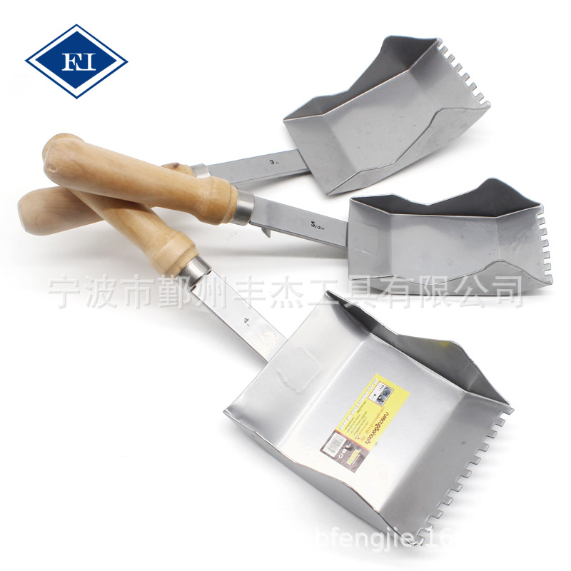 供应木柄沙勺，铲子，各类园林工具