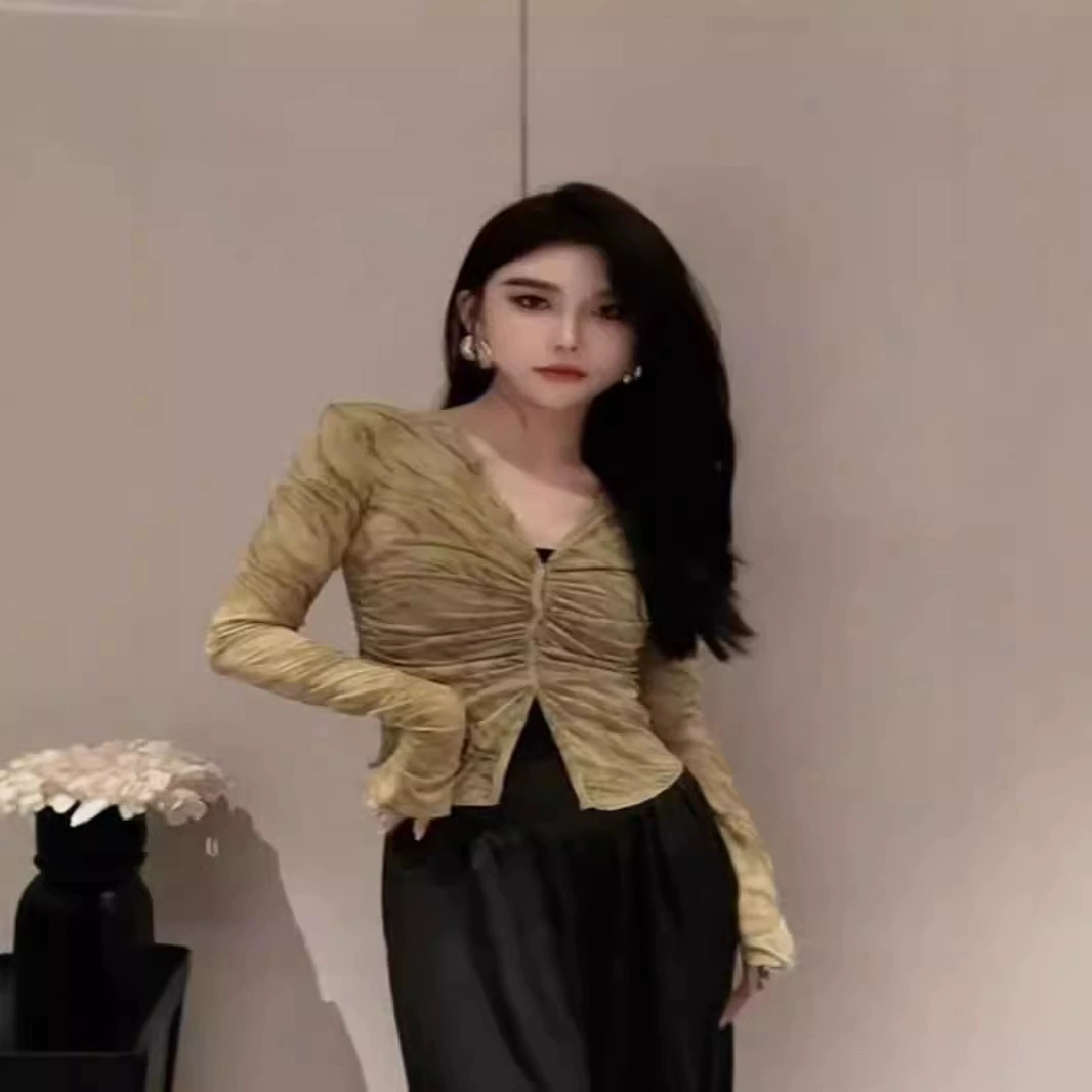 Иностранный газ уличный минус волнистый v-образный воротник с длинными рукавами футболка женская осень новый французский тонкий тонкий топ