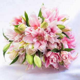 ��ˮ�ٺ�ĸ�H���r��õ�廨����������r������ֱ�l���տ�ˮ�Bֱ��