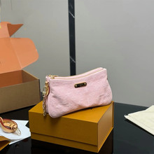 2025�¿��ɫ����ţ���錢���ϻ�朗l�μ�Ůʿб����������ð�