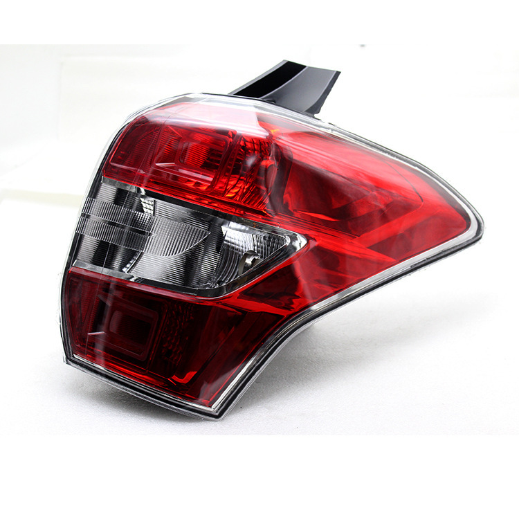 Aplicable a Subaru 13 - 15 tipos de luz trasera Forestman semieconjunto de luz trasera 14 Forestman luz trasera