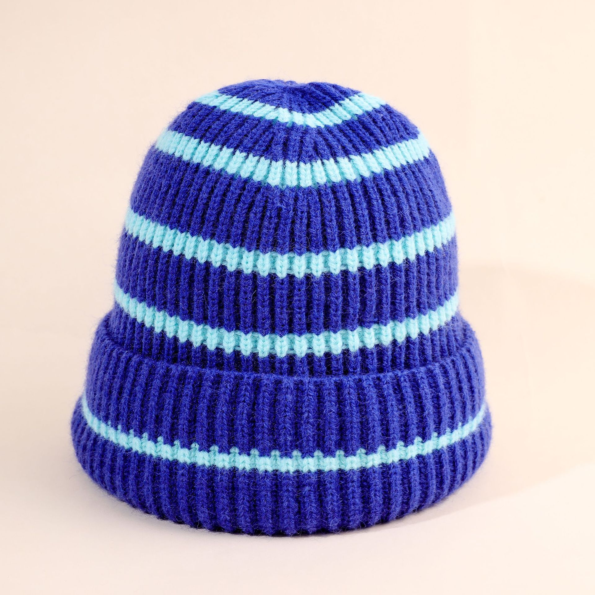 Sombrero de mujer Otoño e Invierno sombrero de lana a rayas estilo coreano moda de estilo japonés protección de oído cálido sombrero de lana de punto moda