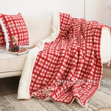 秋冬圣诞红格纹毛毯加绒盖毯客厅沙发毯红色毯子节日用午睡毯