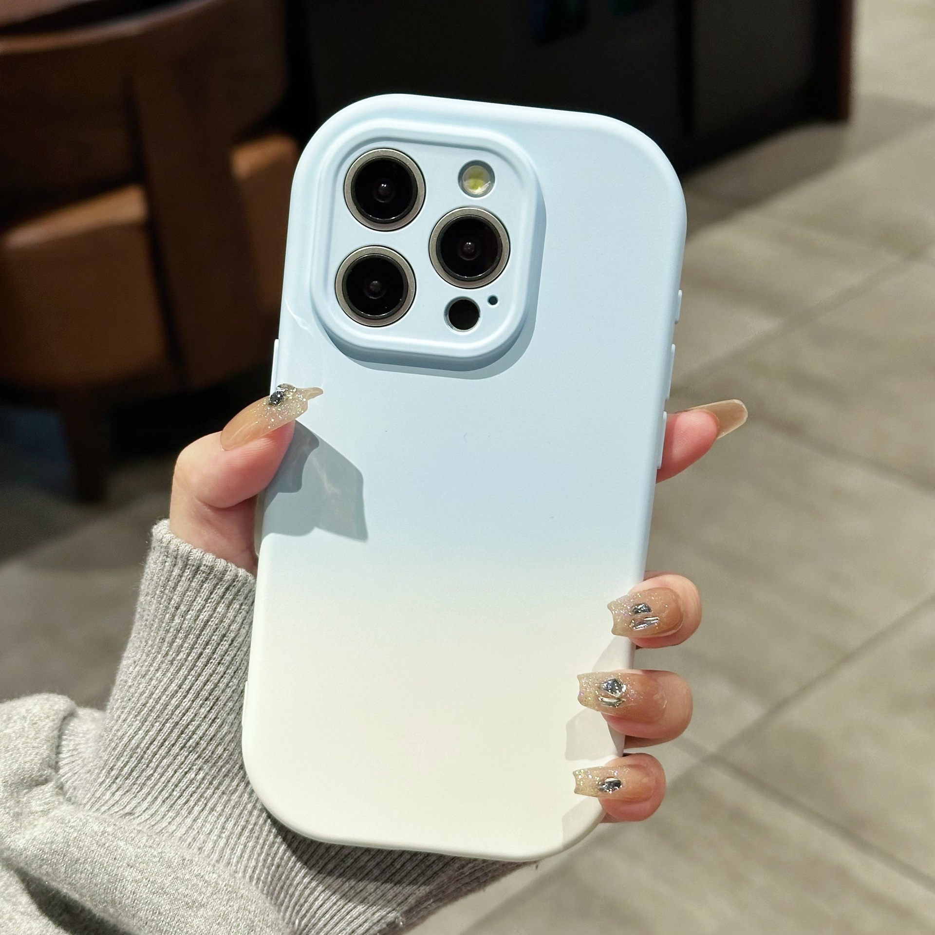 Funda para teléfono móvil 16ProMax de gradiente redondeado de alto valor ins 13 para Apple 14/15 nuevo iPhone 16 femenino