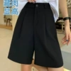 Black trousers