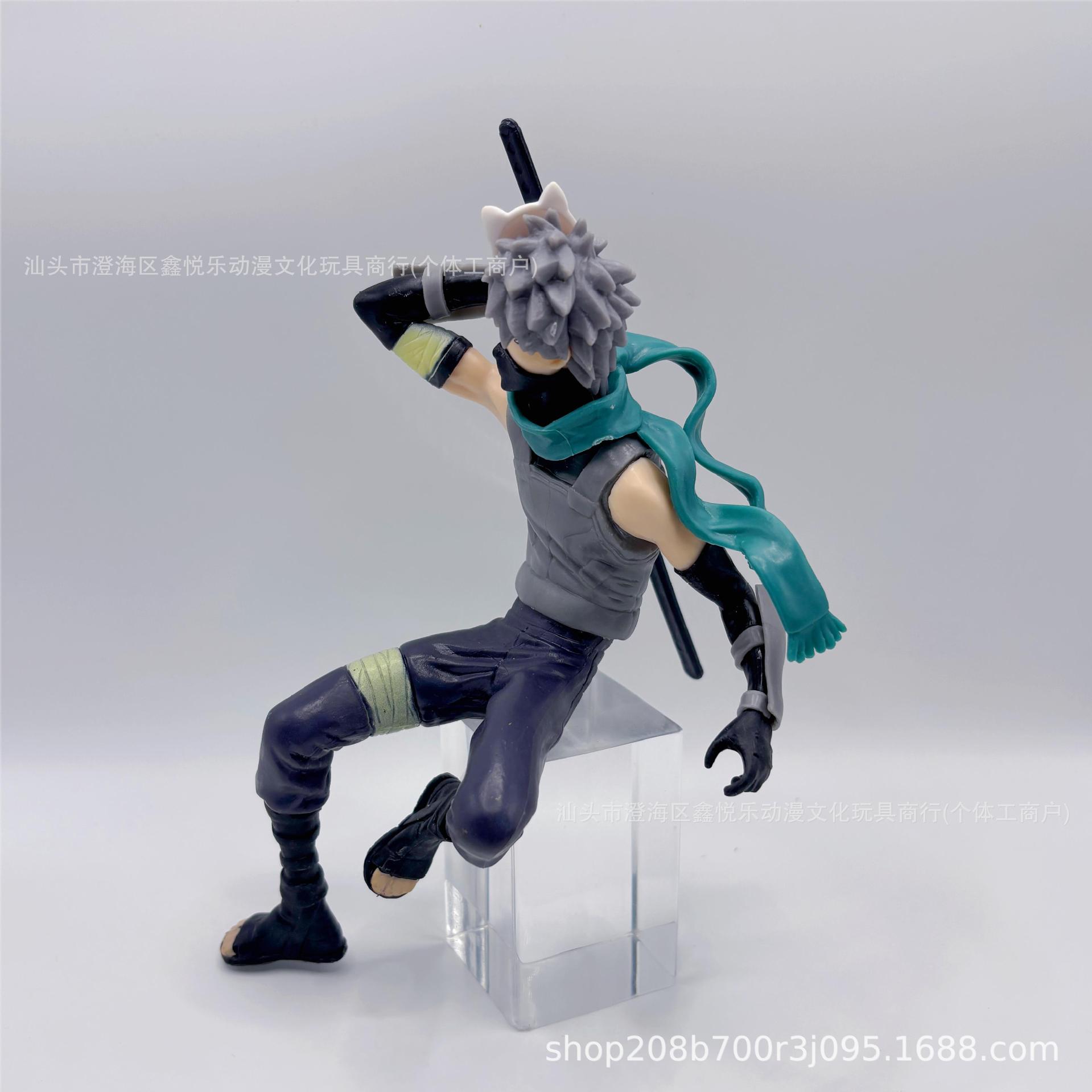 Naruto figura oscura Kakashi animación periférica del coche decoración del modelo del chasis del escritorio muñeca decorativa