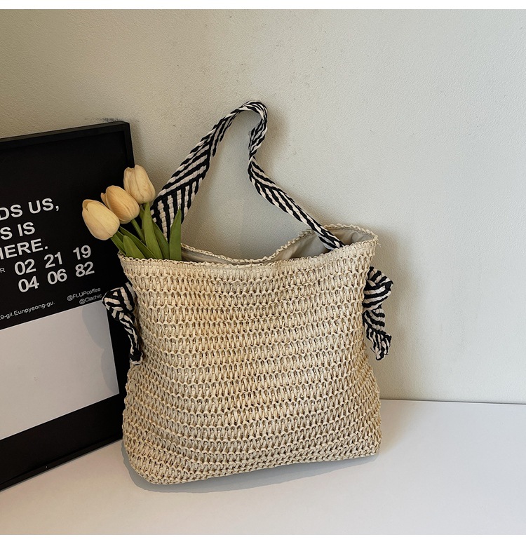 Summer large-capacity straw woven bag for women, 2025 new style seaside and beach vacation single-shoulder bag, commuter tote bucket bag undefined