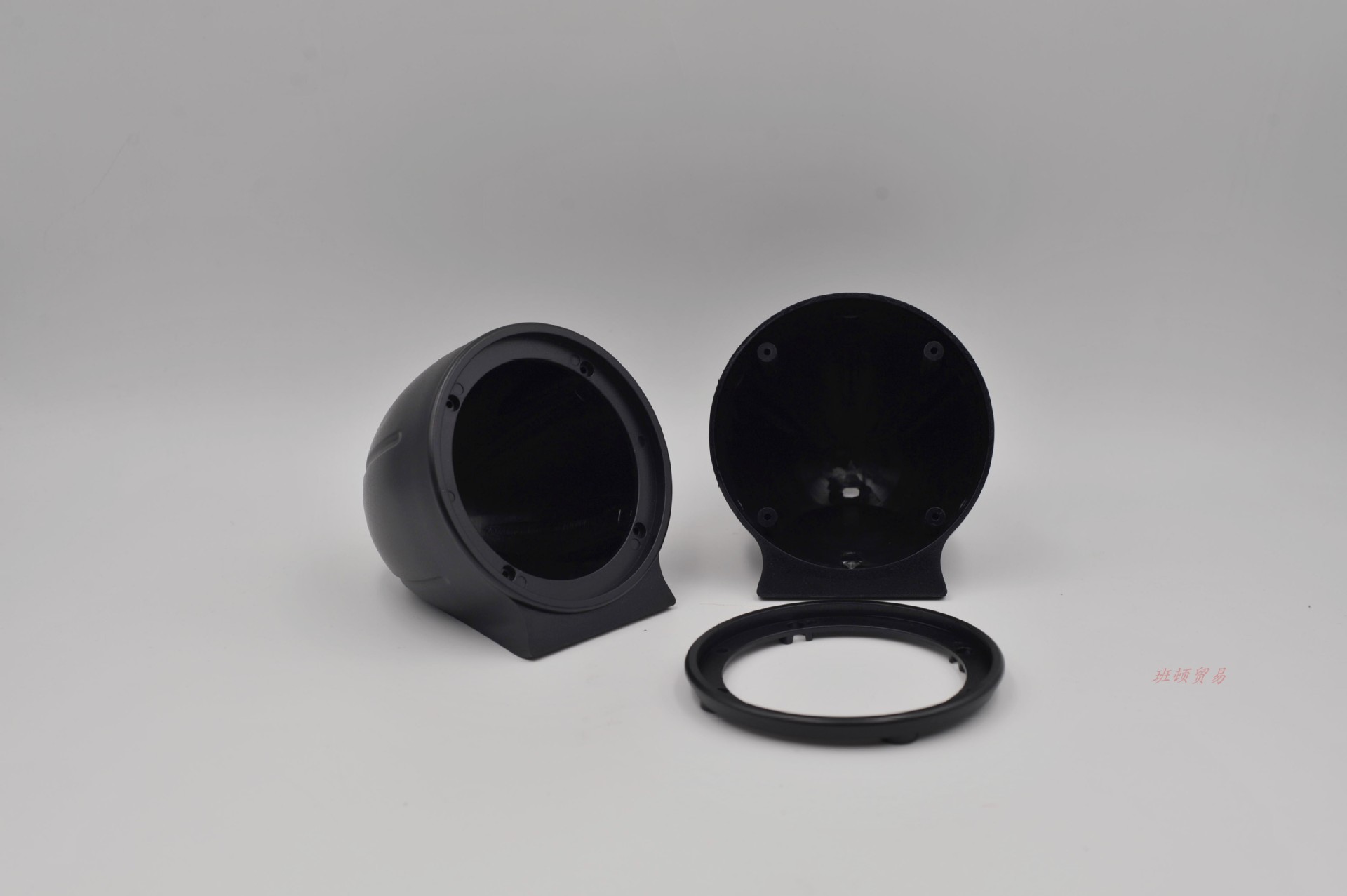 Pioneer three-frequency car audio speaker bass shock alto full and powerful treble clear and transparent with layers
