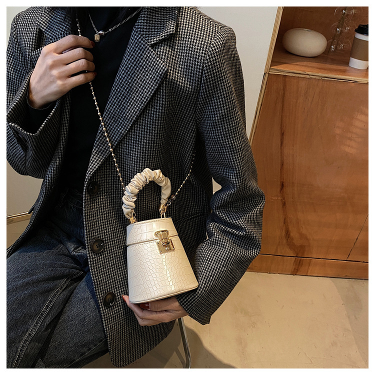 Crocodile Pattern Hobo Bag Women's Chain Shoulder Handbag Fashion_voghion.com