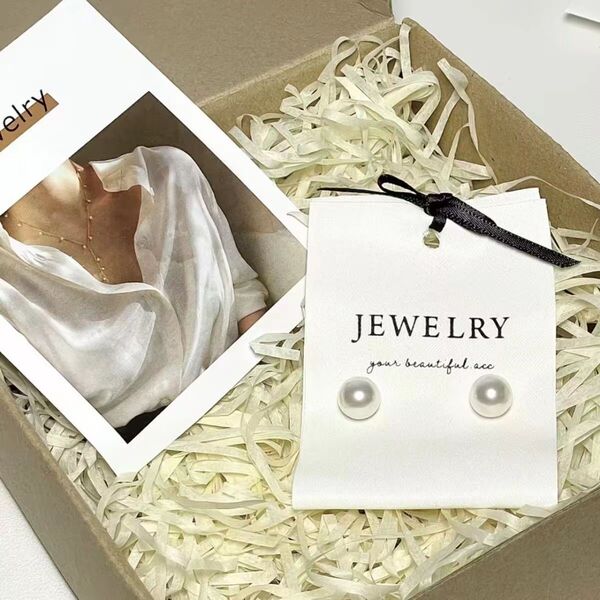 Elite earrings
