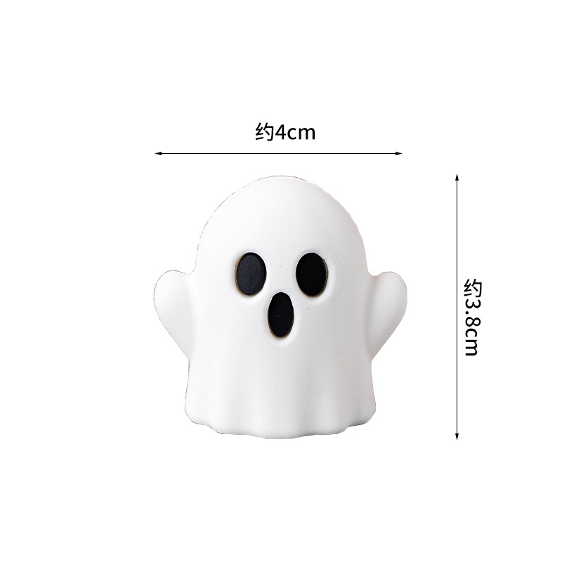 Soft plastic three-dimensional q version ghost 1 piece
