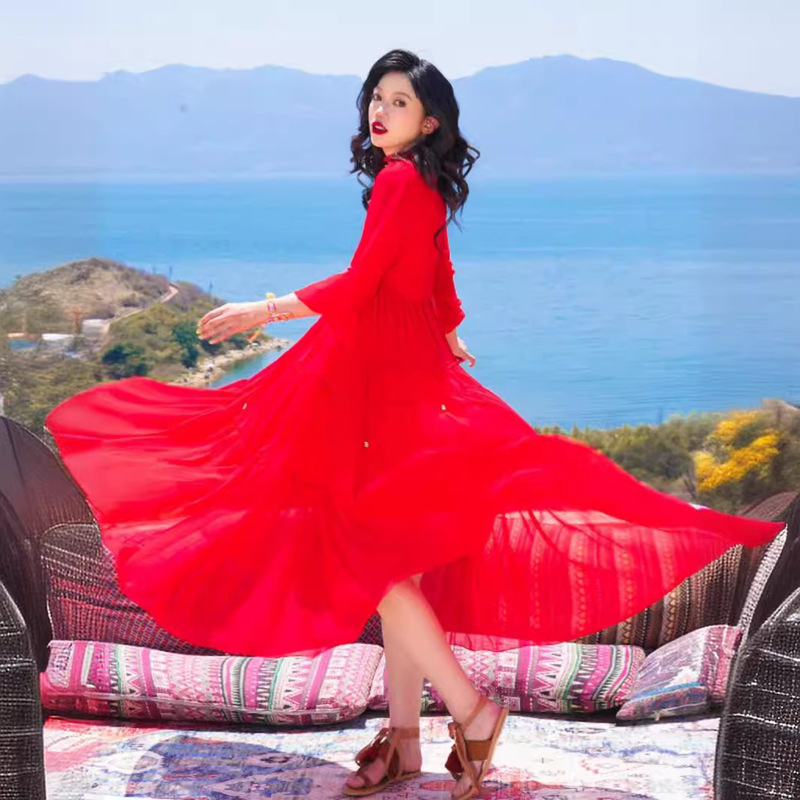 Red Dress Summer Large Size Slimming Wedding Red Dress for Chubby Girls Sanya Seaside Holiday Beach Dress Large Swing Long Dress