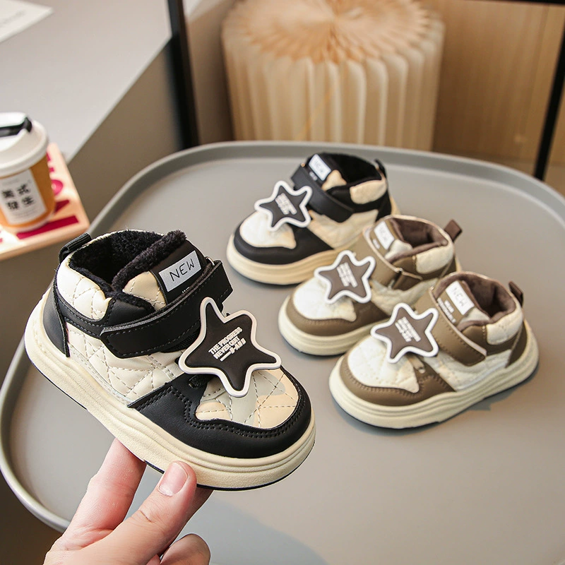 Детские повседневные кроссовки 2023, зимние новые детские универсальные кроссовки для мальчиков, хлопковые кроссовки на флисовой подкладке для девочек