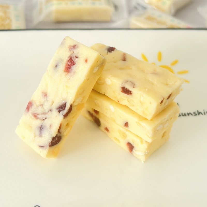 圖騰牧場鮮牛奶醇酪奶酥奶酪無蔗糖原味兒童寶寶休閒零食500g即食