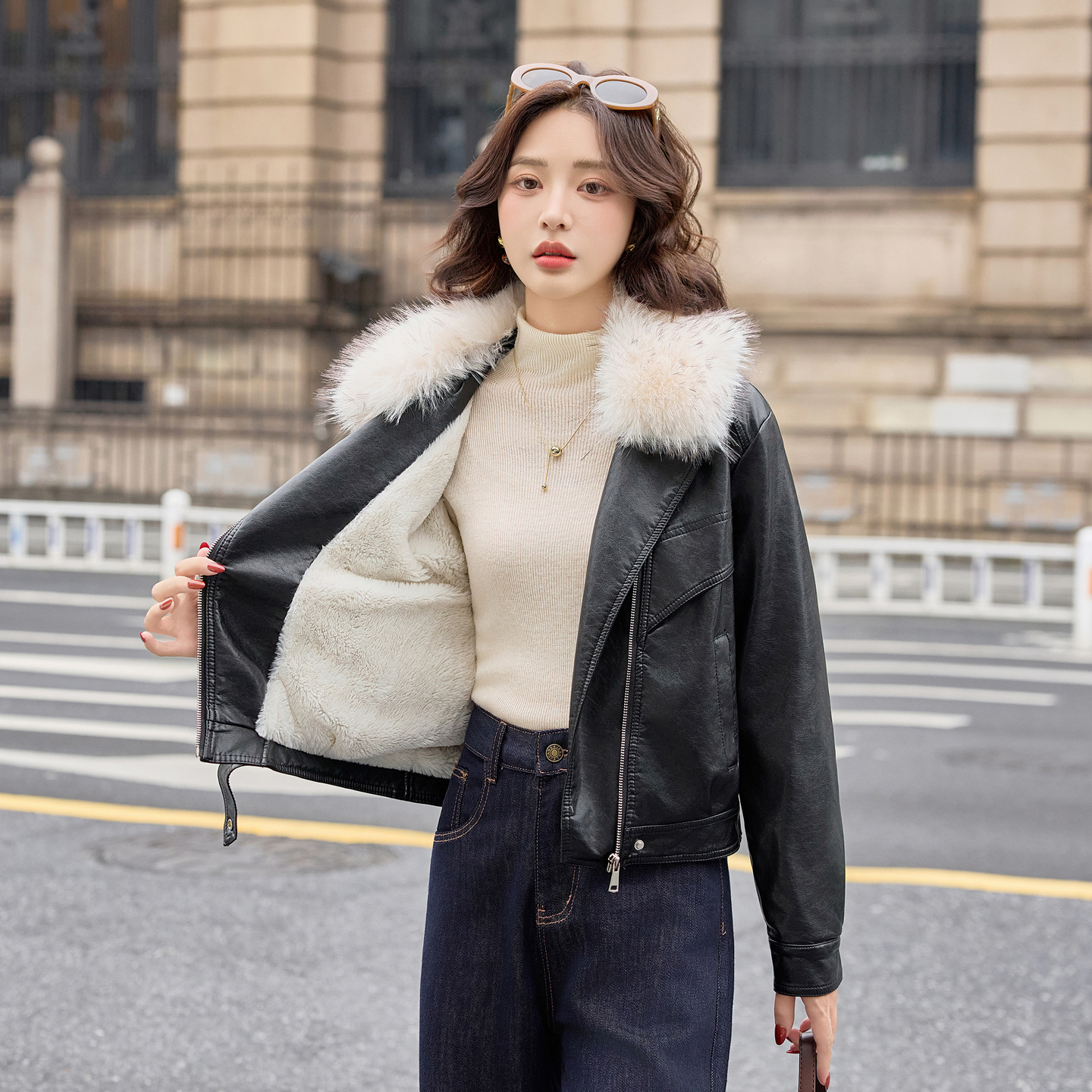 2025 New Haining Full Leather Leather Jacket Women's Casual Elegant Ladies Motorcycle Jacket Classy Sheepskin Women's Jacket Trendy