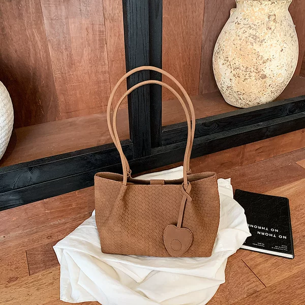 Large-Capacity Vacation Women's Bag, Cross-Border Commuting Woven Tote Bag, Niche Stylish Shoulder Bag, Vacation Style Beach Bag