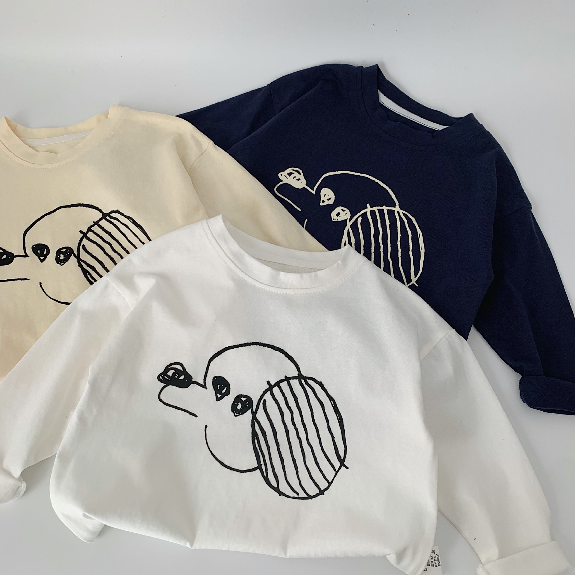 Maibao camiseta para niños 2024 primavera Niños de manga larga de algodón puro ropa interior para bebés nuevos dibujos animados para Niños Top impreso