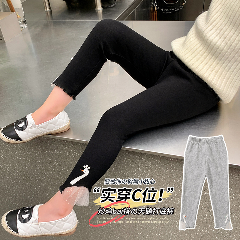 Leggings de bebé primavera y otoño desgaste exterior delgado primavera y verano estilo occidental de niña pantalones ajustados delgados pantalones delgados para niños medianos y pequeños